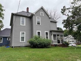 723 W Armstrong Ave #B - Photo 1 of 1