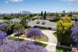 featured image of 717 N Alta Dr