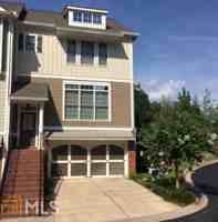 featured image of 100 Lexington Vlg