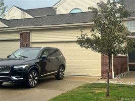 featured image of 2516 Boulder Ln