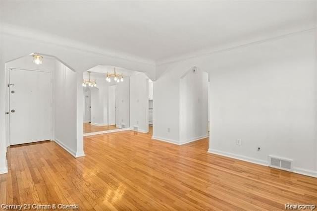 1425 S Telegraph Rd #15 - Photo 4 of 14