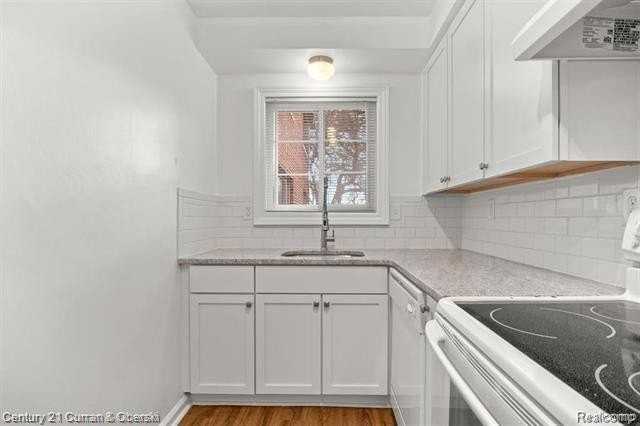 1425 S Telegraph Rd #15 - Photo 7 of 14