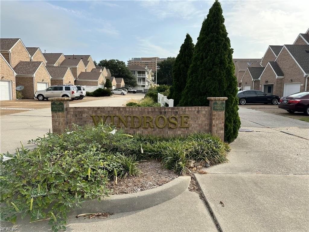 3188 Shore Dr - Photo 2 of 25