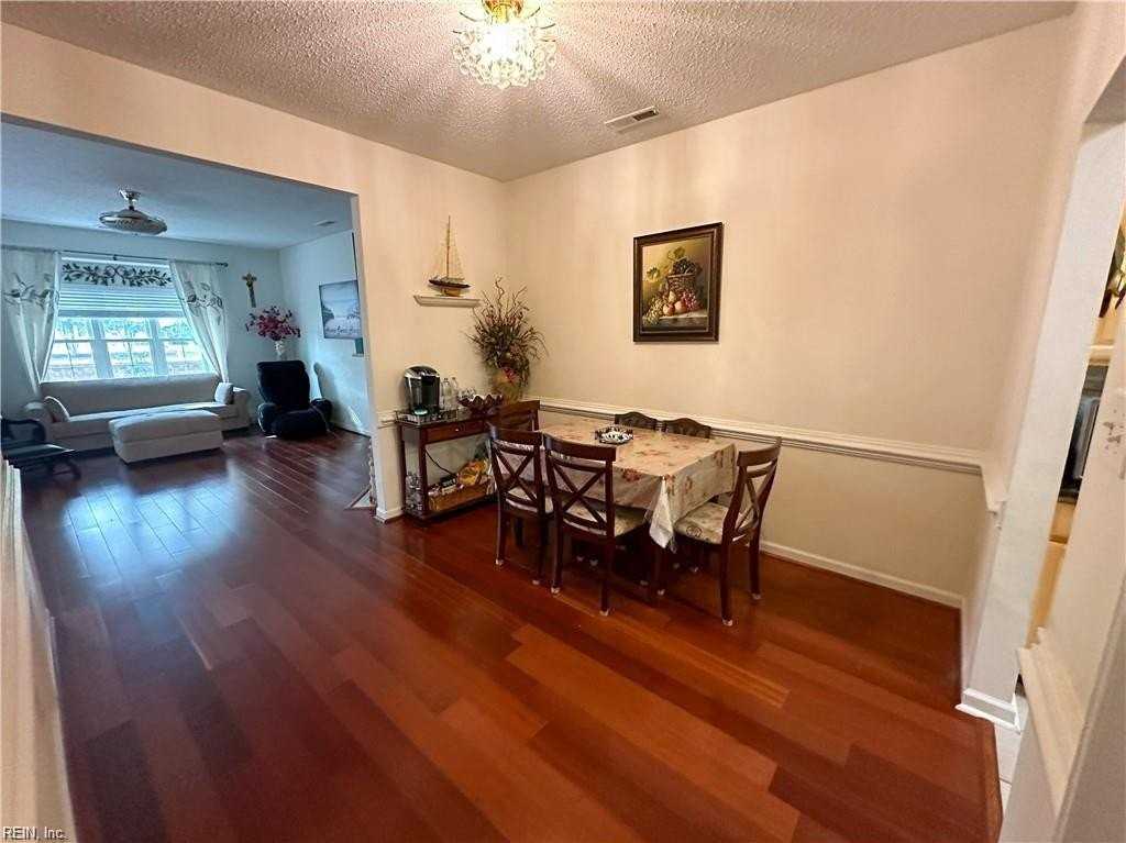 3188 Shore Dr - Photo 7 of 25