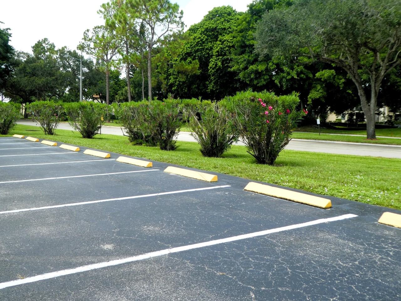 4570 Lucerne Lakes Blvd #105 - Photo 3 of 31