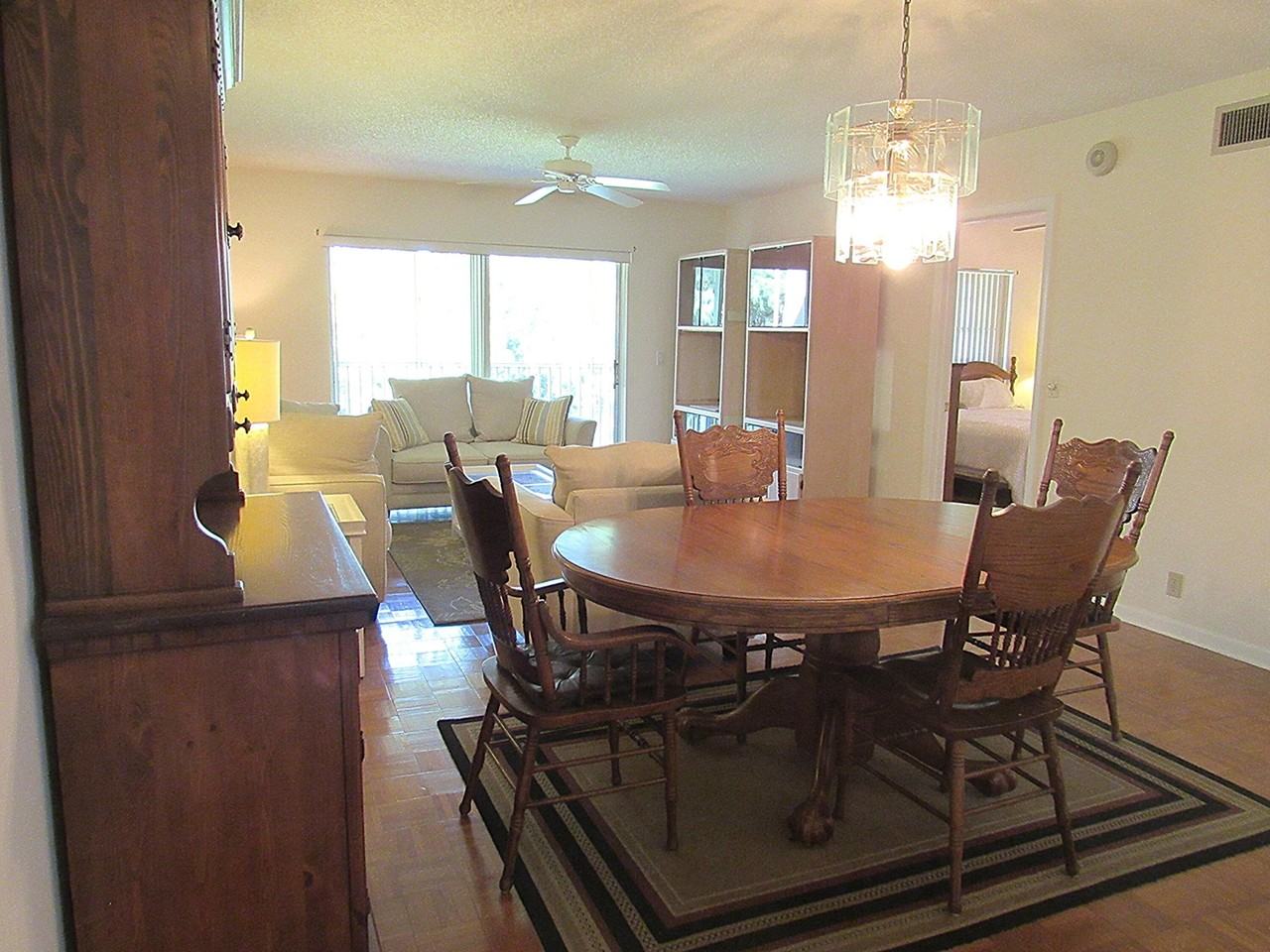 120 Lake Meryl Dr #224 - Photo 5 of 19