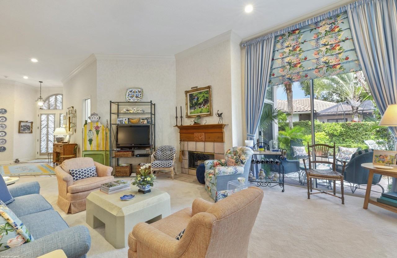 14239 Calypso Ln - Photo 4 of 50