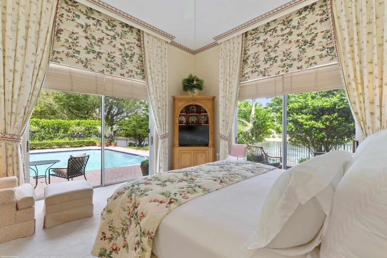 14239 Calypso Ln - Photo 7 of 50