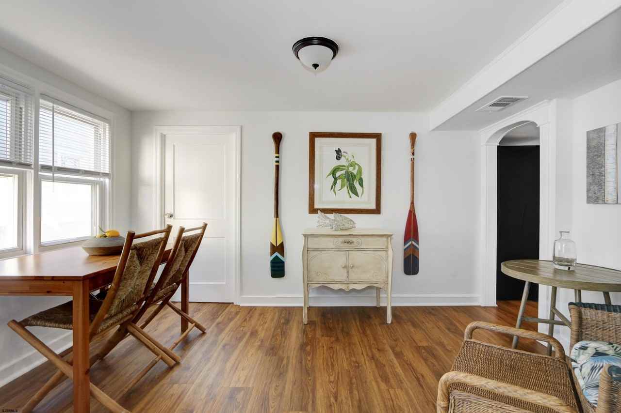 10 S Troy Ave - Photo 5 of 15