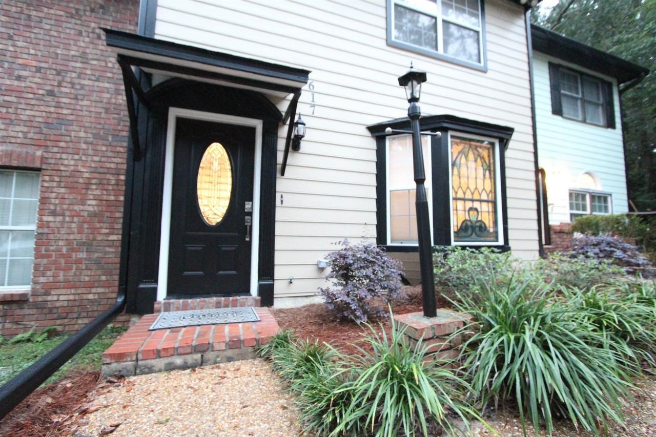 617 N Magnolia Dr - Photo 3 of 32