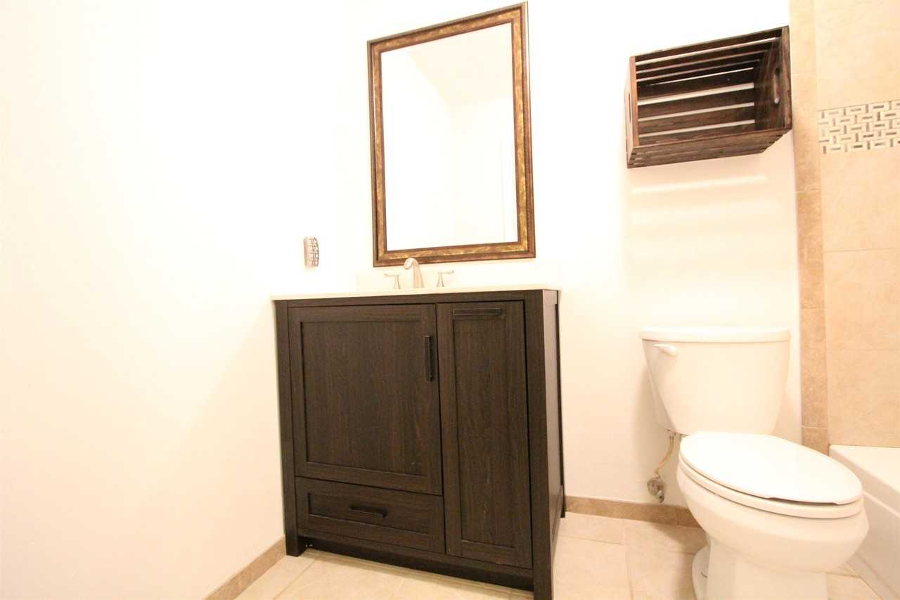 617 N Magnolia Dr - Photo 6 of 32