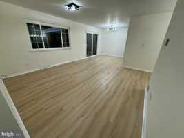 featured image of 876 Windsong Dr