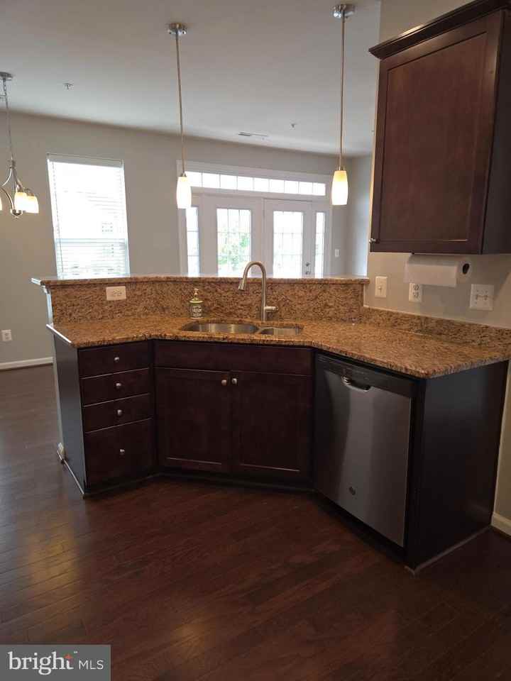 5837 Bella Marie Way Unit E #E - Photo 5 of 26