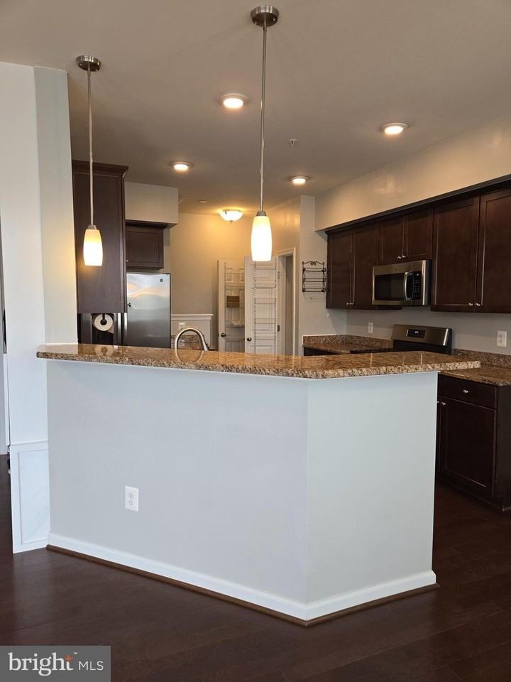 5837 Bella Marie Way Unit E #E - Photo 7 of 26