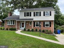 303 Charlton Ct - Photo 1 of 1