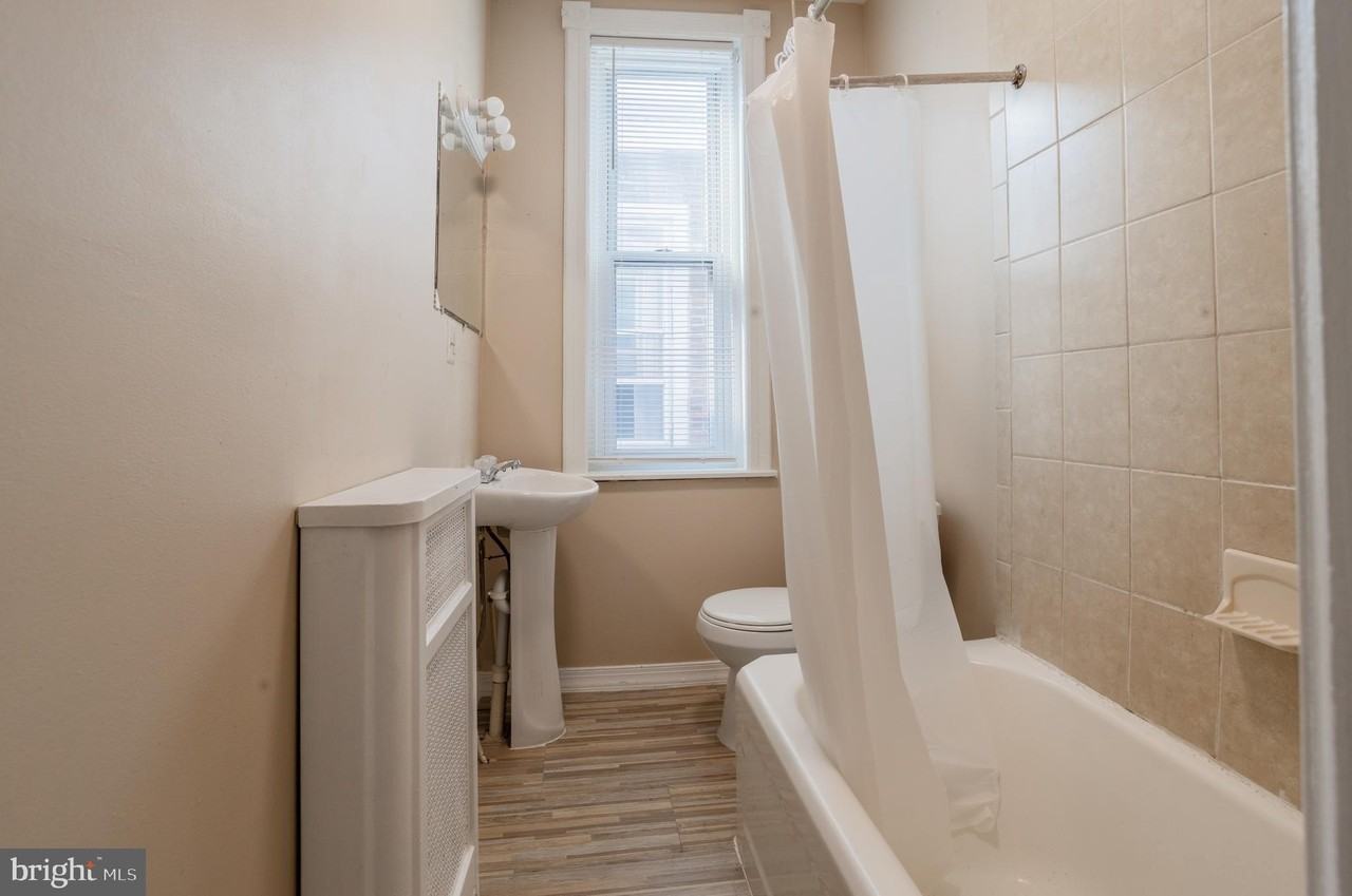 3728 North 15th Street #2ndFL - Photo 4 of 8