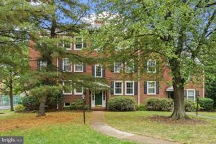 4903 30th St S Apt B2 #B2 - Photo 1 of 1