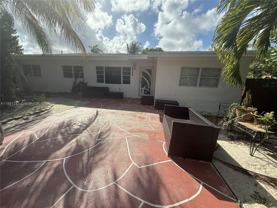 16030 Miami Dr - Photo 1 of 1