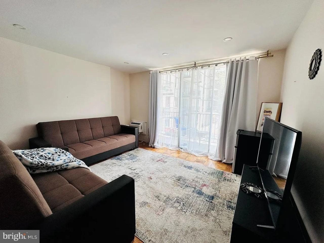 3245 Rio Dr Apt 204 #204 - Photo 5 of 36