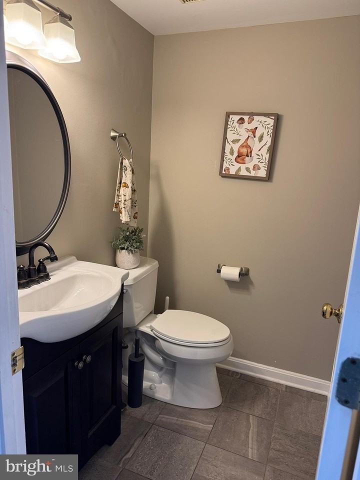 20691 Southwind Terrace - Photo 6 of 16