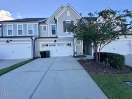 featured image of 3233 Retama Run