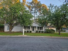 featured image of 1308 Forest Way