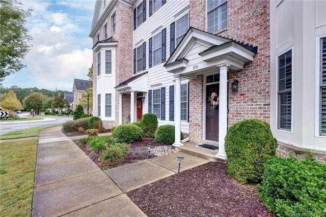 105 Laydon Way - Photo 3 of 41