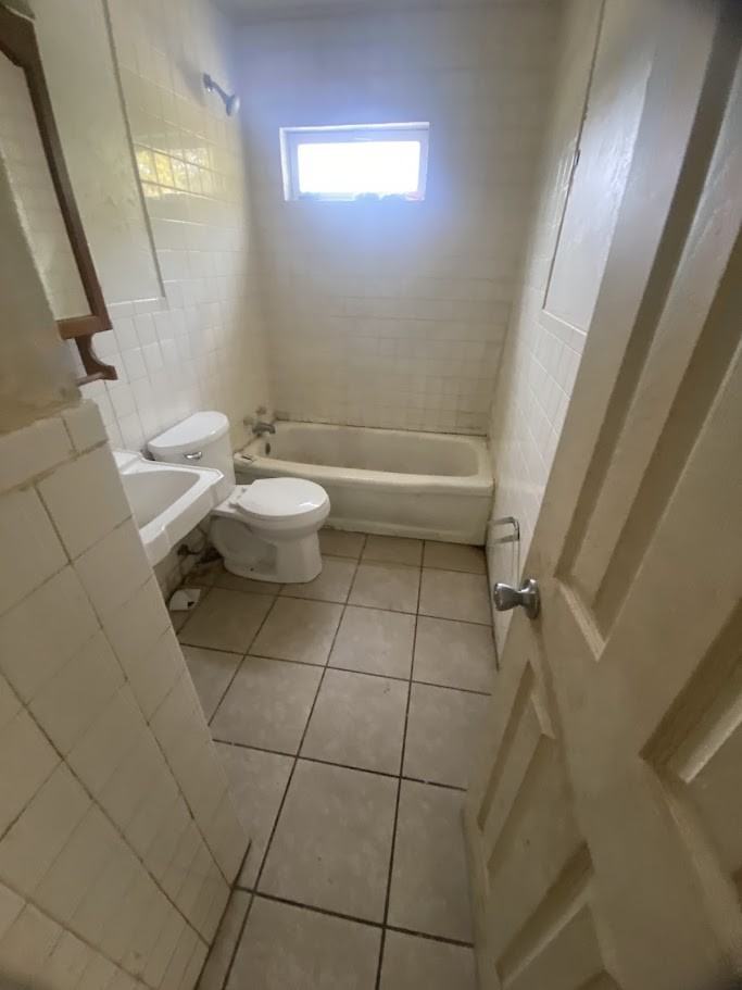 1148 S Hilton St - Photo 3 of 10