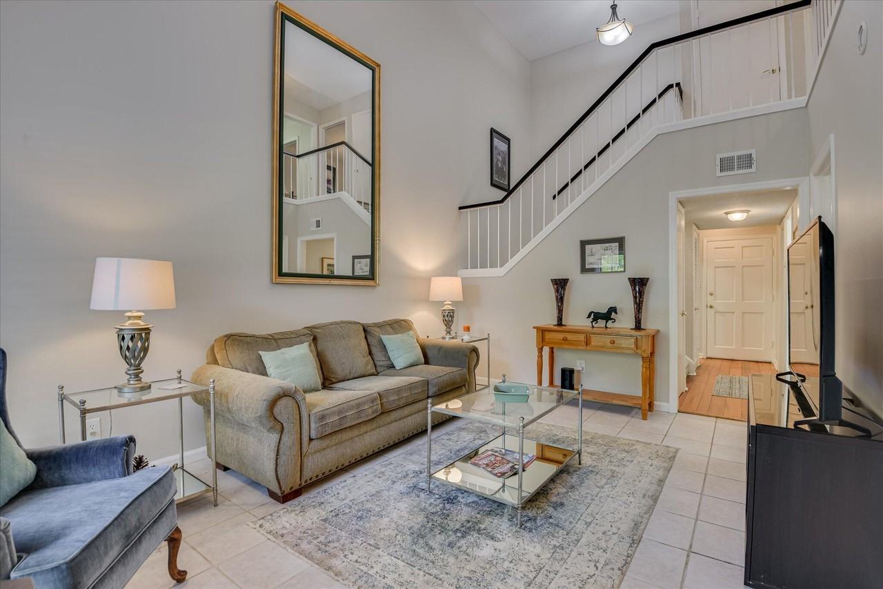 314 Laurens St Sw - Photo 3 of 25