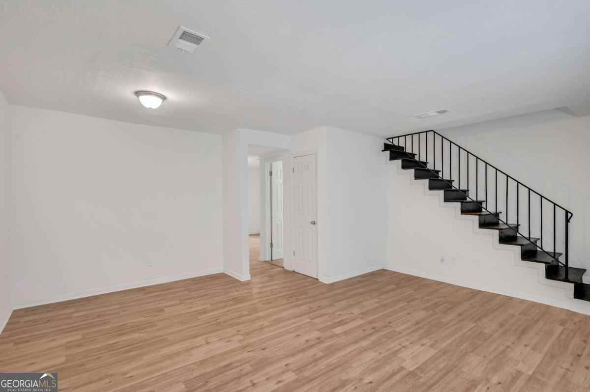 1903 Whitehall Forest Court Southeast - Photo 6 of 34