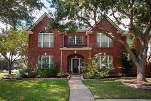 featured image of 5810 Parkdale Ct