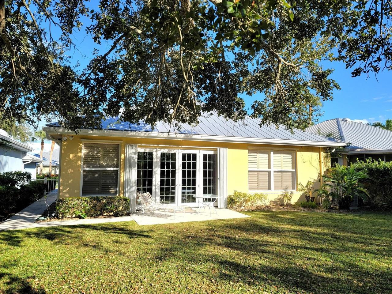 2871 Sw Brighton Way - Photo 3 of 42