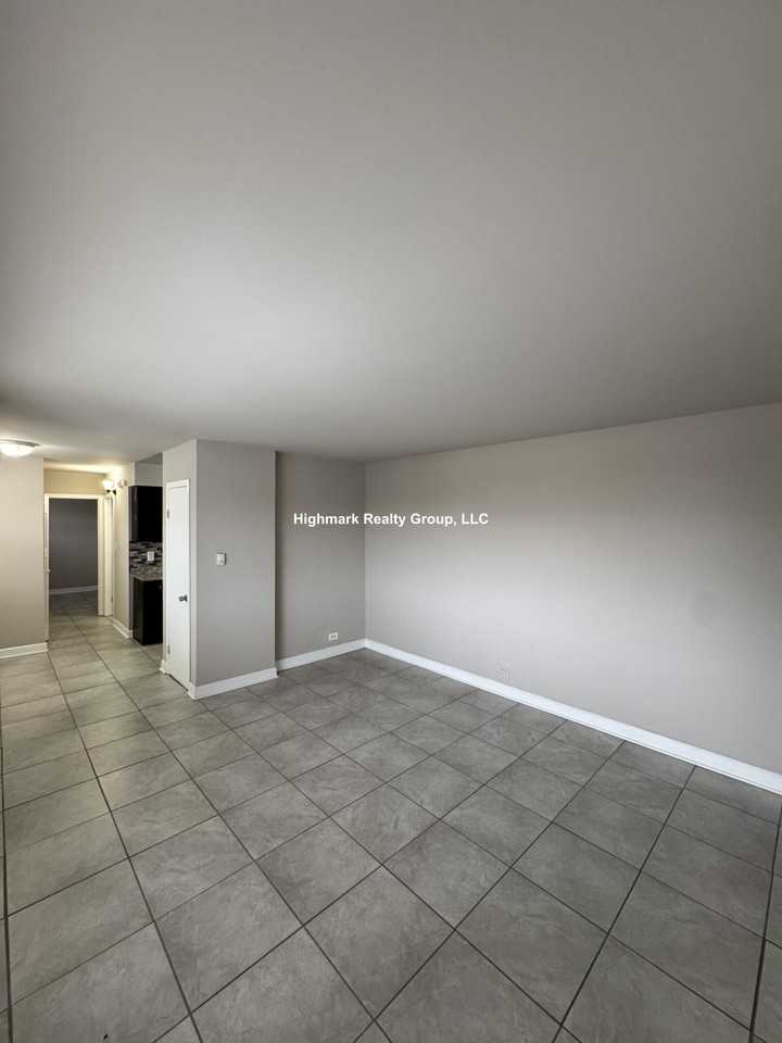 9610 Ivanhoe Ave #1OA - Photo 2 of 6