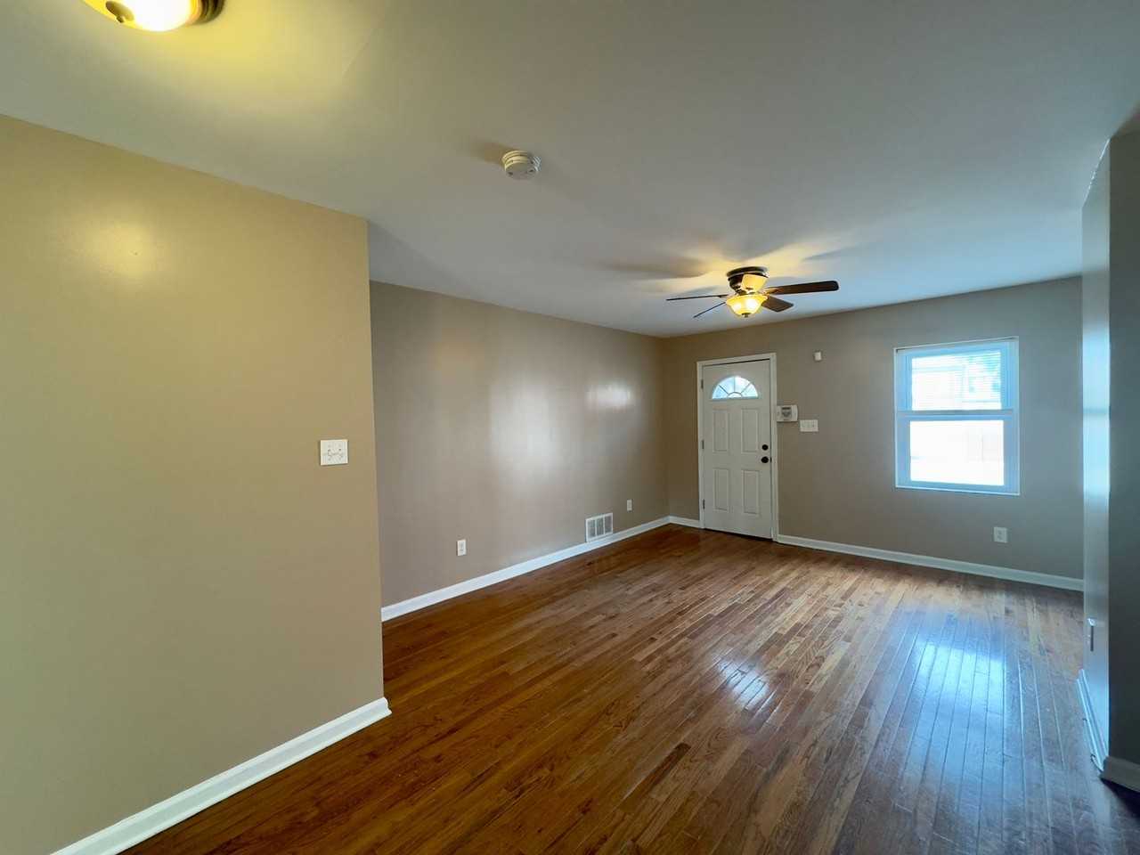 2033 Orleans Street - Photo 4 of 24