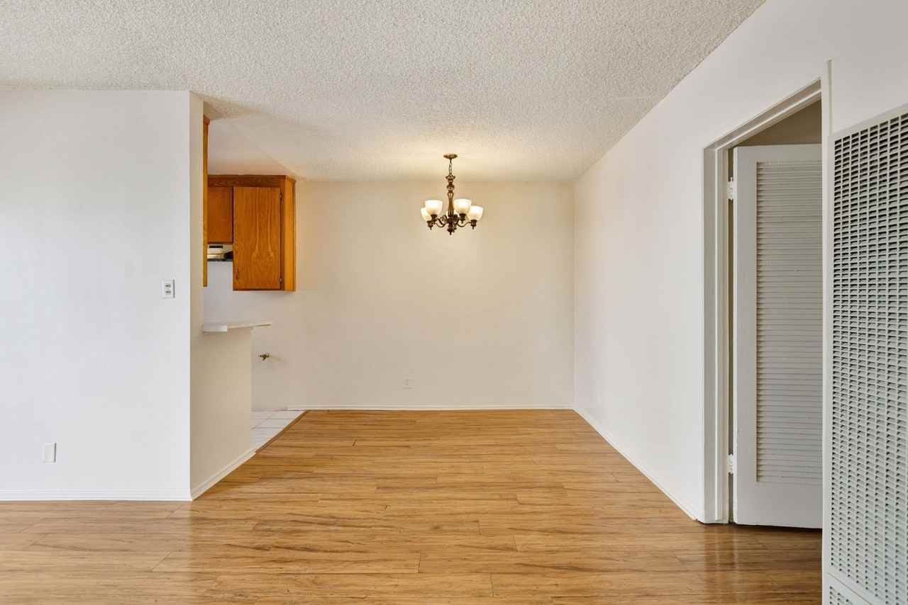 4522 St Charles Pl #8 - Photo 3 of 20