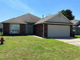 featured image of 10724 E 121st St N