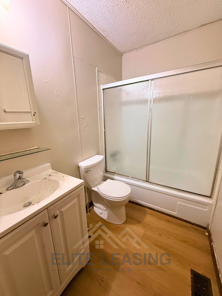 1710 Se 24th St - Photo 6 of 6