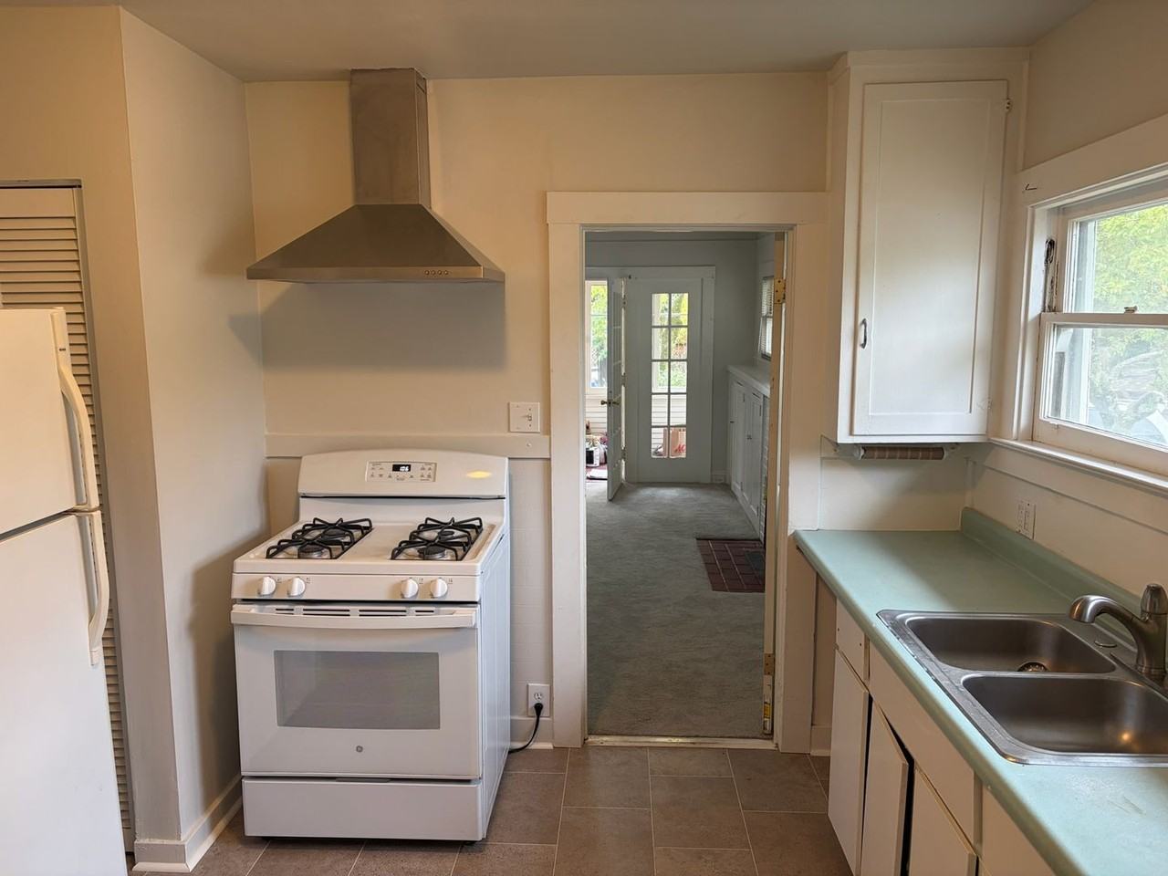 35A Inyo Ave - Photo 3 of 26