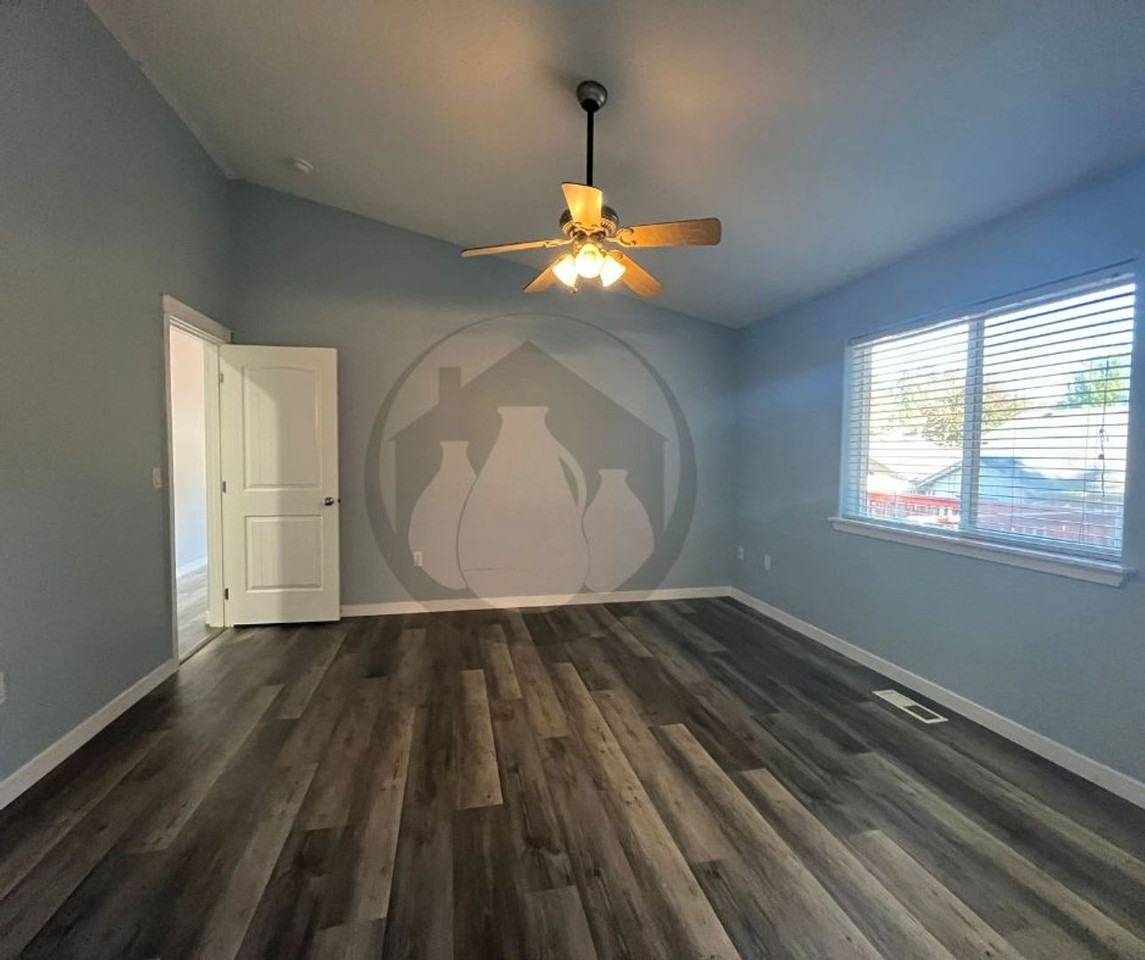 5530 Bryce Street Southeast - Photo 7 of 9