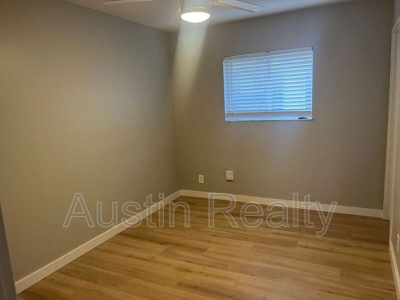 4160 Folsom Ave #C - Photo 4 of 6