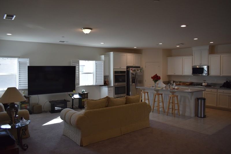 701 Betten St - Photo 5 of 31