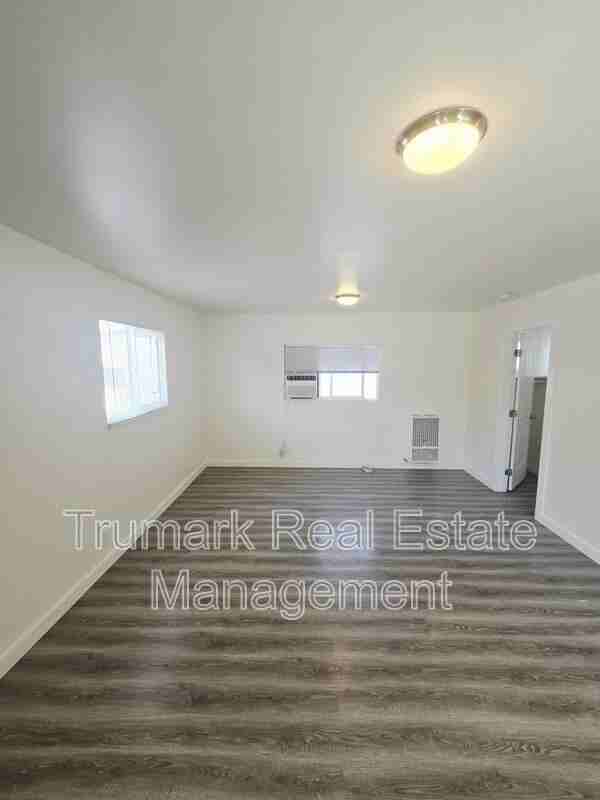 1020 Gerhart Avenue - Photo 3 of 19