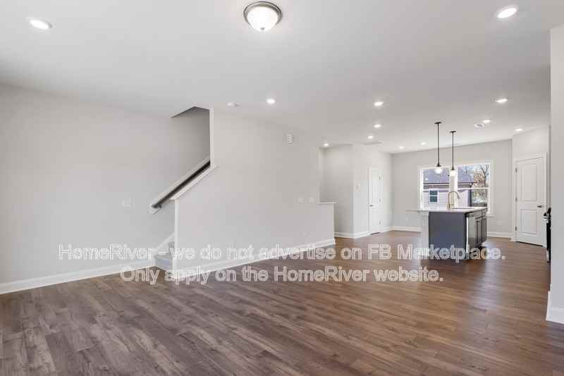 2034 Fishamble St - Photo 5 of 34