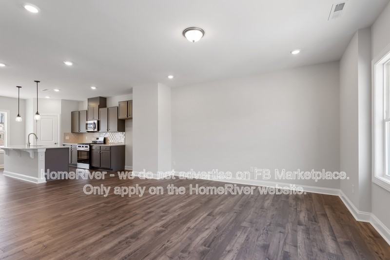 2034 Fishamble St - Photo 6 of 34