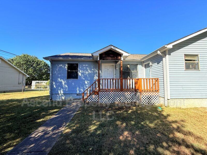 2701 Georgetown Drive Northwest #9