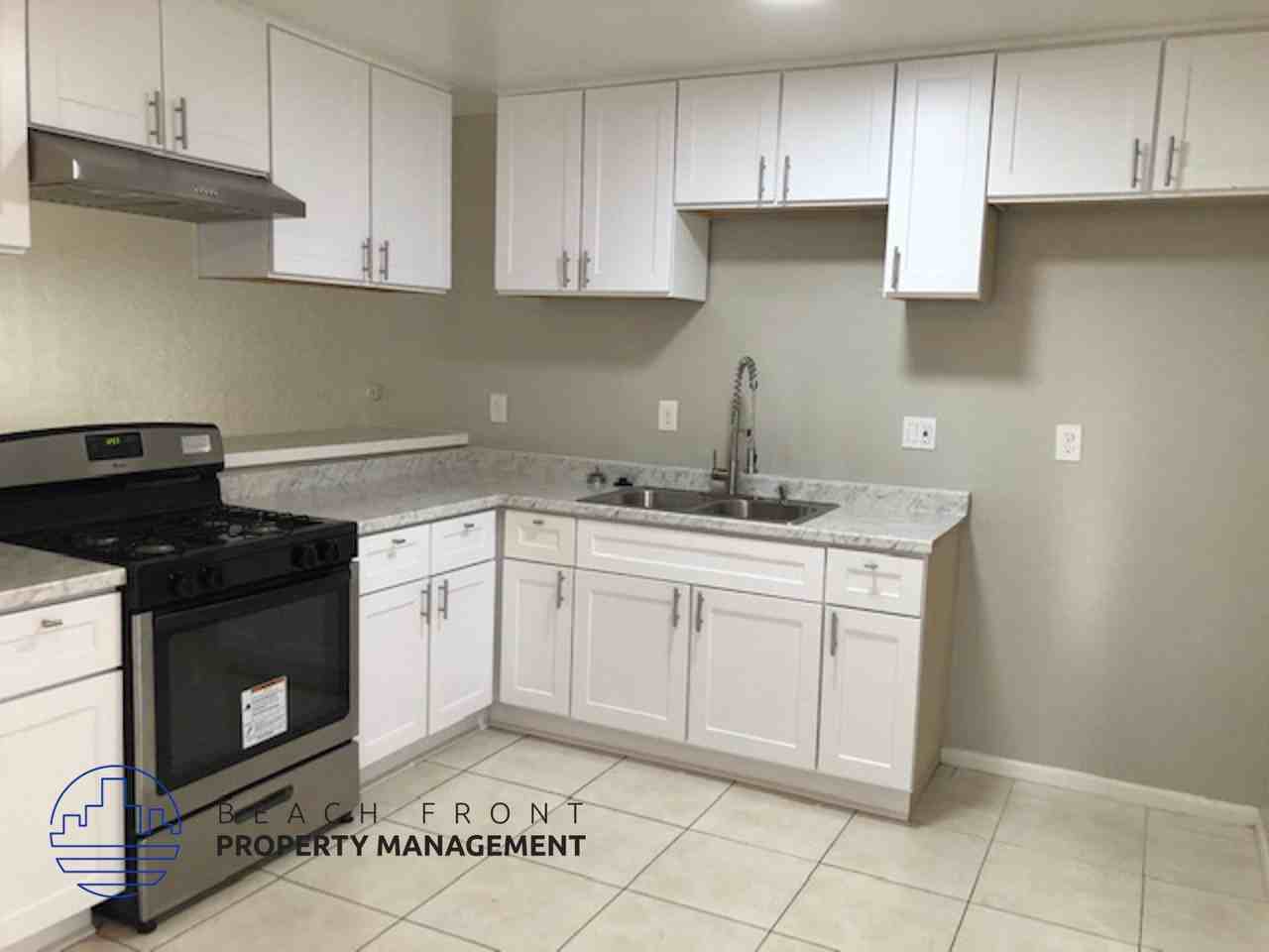 2186 Pacific Ave. - Photo 3 of 25