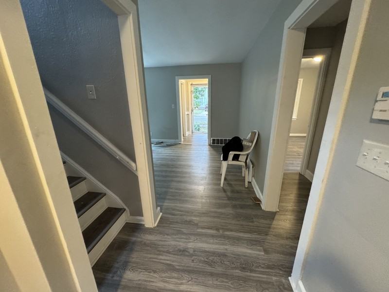 458 E 272nd St - Photo 4 of 38