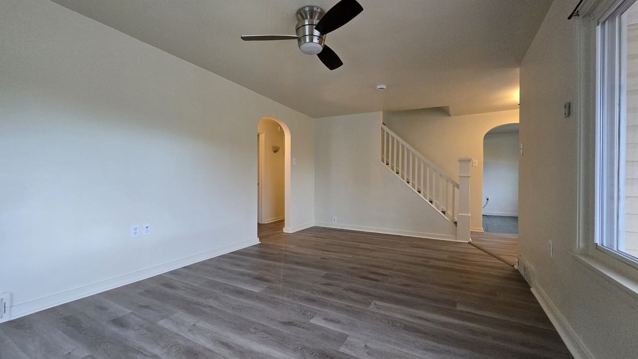 107 N 3rd St #107 - Photo 4 of 12