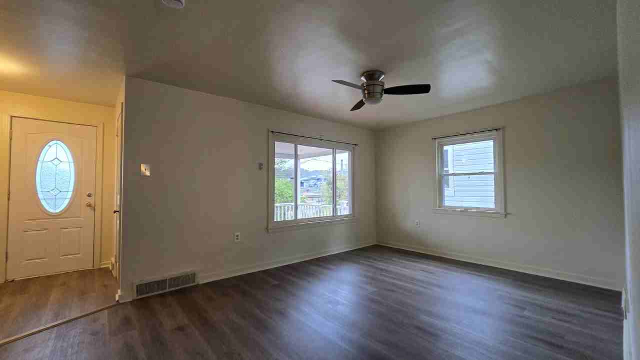 107 N 3rd St #107 - Photo 5 of 12