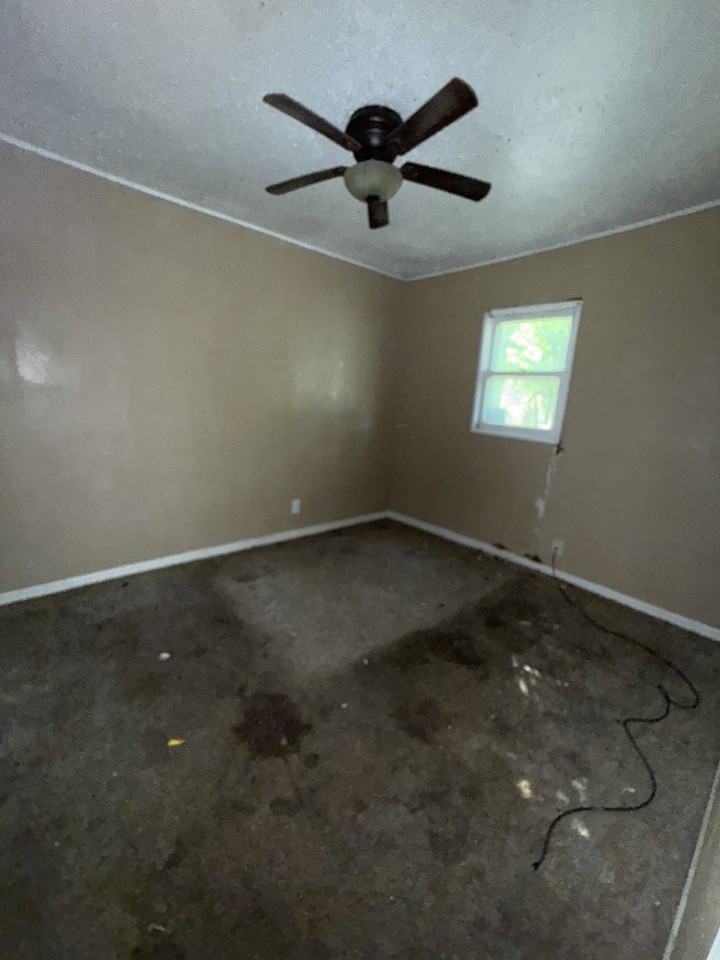 927 East Harrison Avenue #927 - Photo 3 of 16